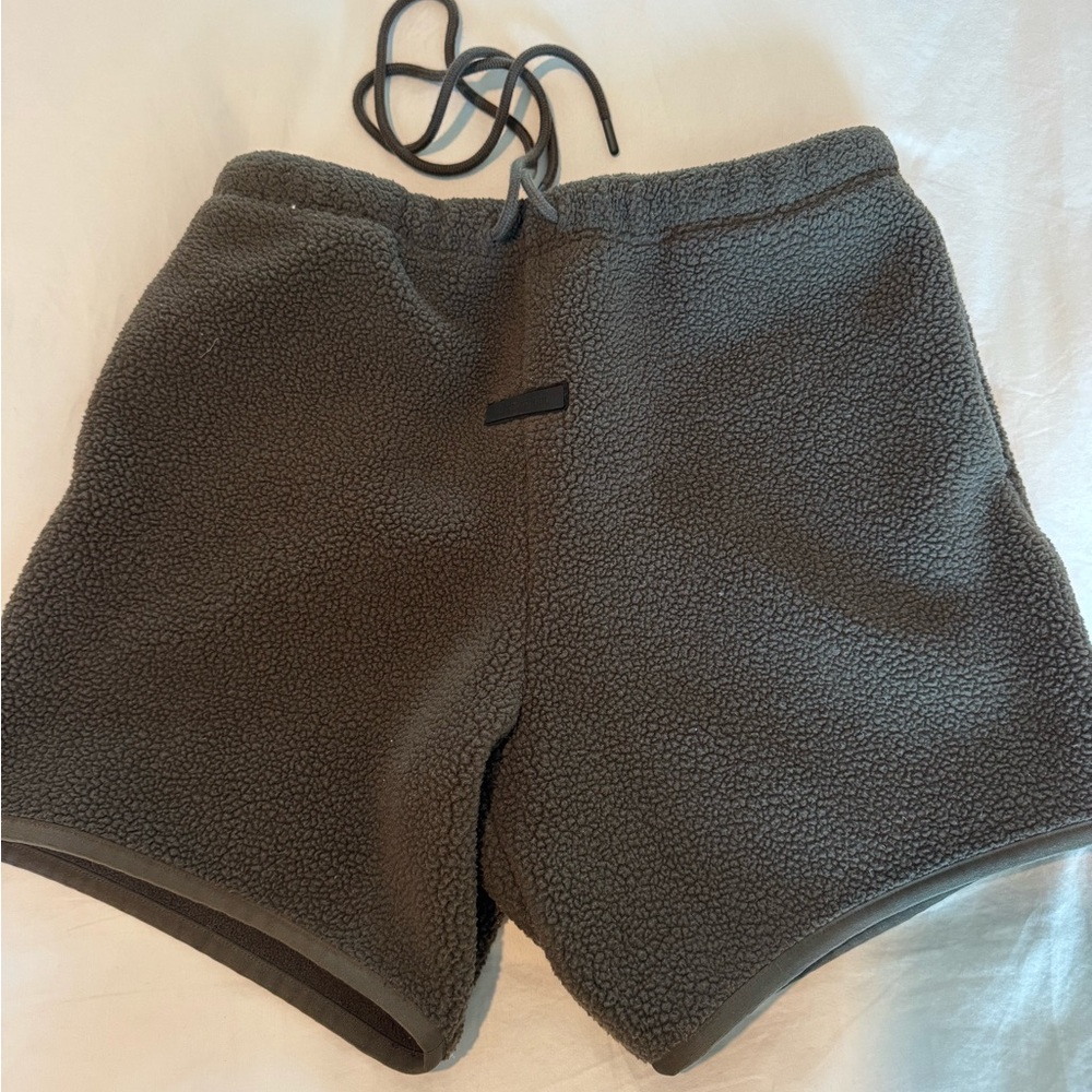 Essentials Fleece Shorts